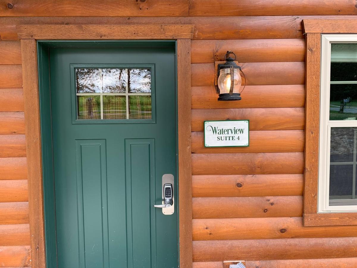 Waterview Lodge By Amish Country Lodging ミラーズバーグ エクステリア 写真