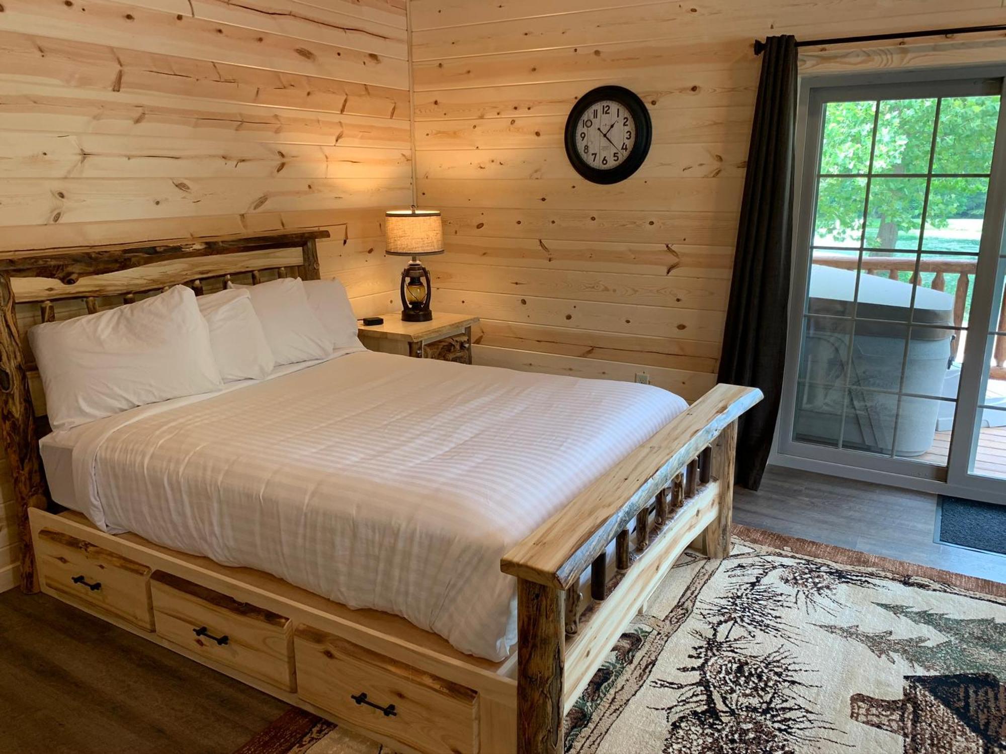 Waterview Lodge By Amish Country Lodging ミラーズバーグ エクステリア 写真